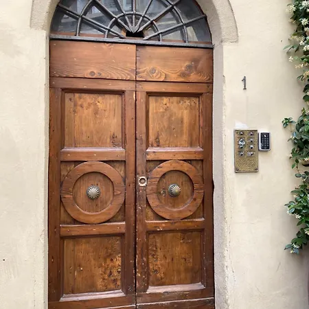 公寓 Elegante Al Primo Piano Piazza Santa Croce