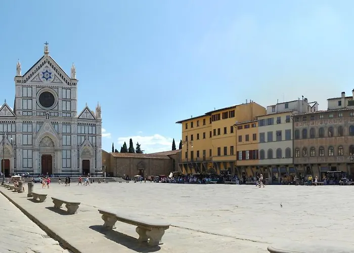Apartament Amazing First Floor Piazza Santa Croce